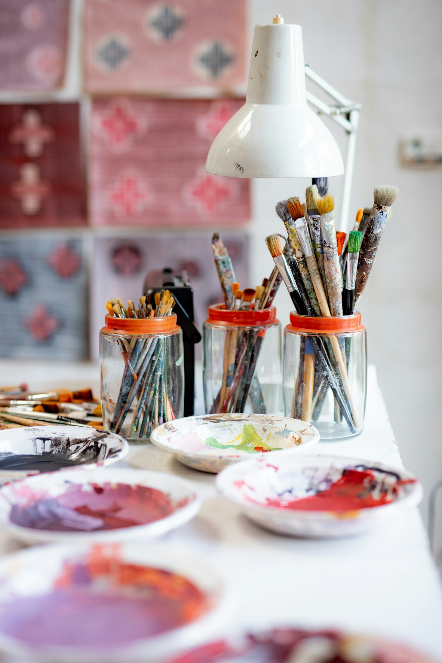 How to Foster Creativity Through Experimentation